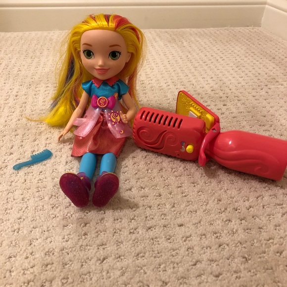 SOLD - Nickelodeon Sunny Day doll - Picture 1 of 9